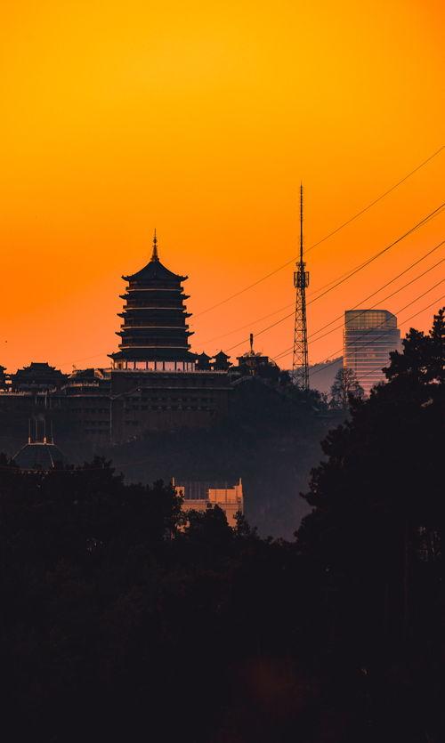 寶安網(wǎng)紅夜景打卡景點(diǎn),光影交織的璀璨畫卷